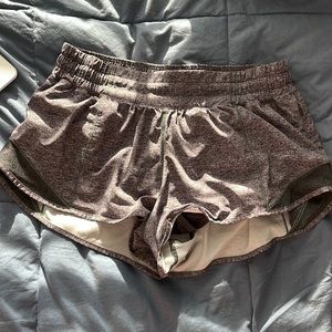 lululemon heather lux multi hotty hot shorts